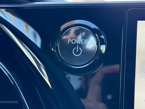 New 2026 Lexus TX 500h image 27