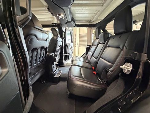 Used 2021 Jeep Wrangler Unlimited Rubicon AWD/4WD image 54