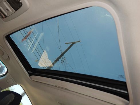 Used 2017 Subaru Legacy 2.5i Premium w/ Moonroof Package image 15