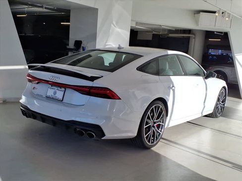 Used 2023 Audi S7 Prestige w/ Prestige Package image 4