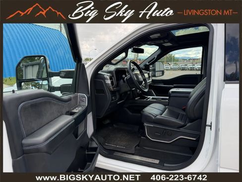 Used 2025 Ford F350 Platinum AWD/4WD image 13