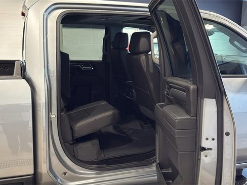 Used 2026 Chevrolet Silverado 2500 LTZ w/ LTZ Plus Package image 14