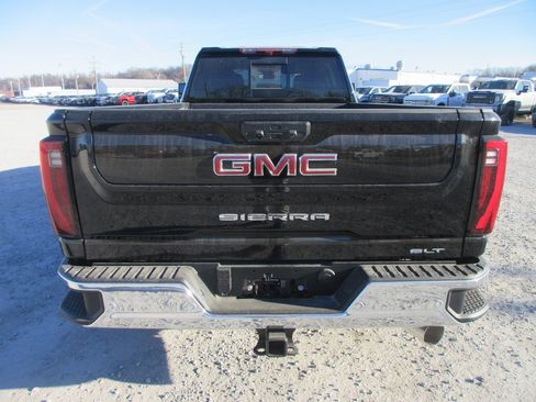 New 2026 GMC Sierra 3500 SLT w/ SLT Premium Package image 6
