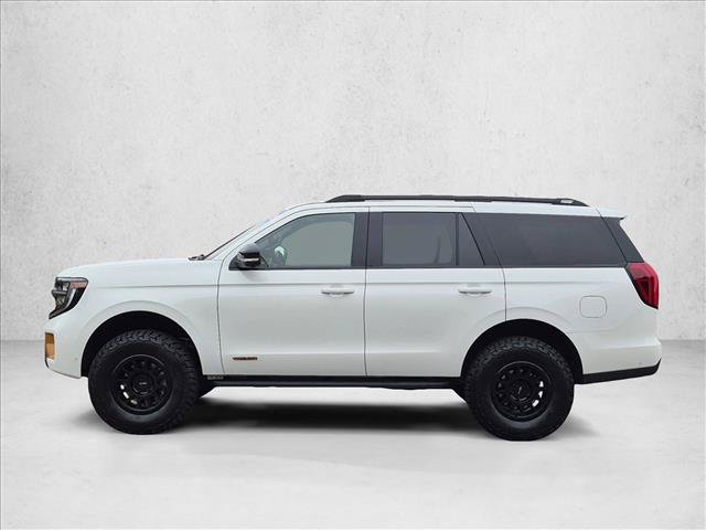 Used 2025 Ford Expedition Tremor AWD/4WD image 9