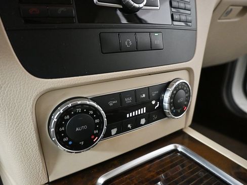 Used 2014 Mercedes-Benz GLK 350 2WD image 14
