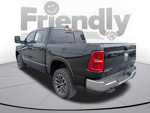 Used 2025 RAM 1500 Limited w/ Trailer Tow Group image 9