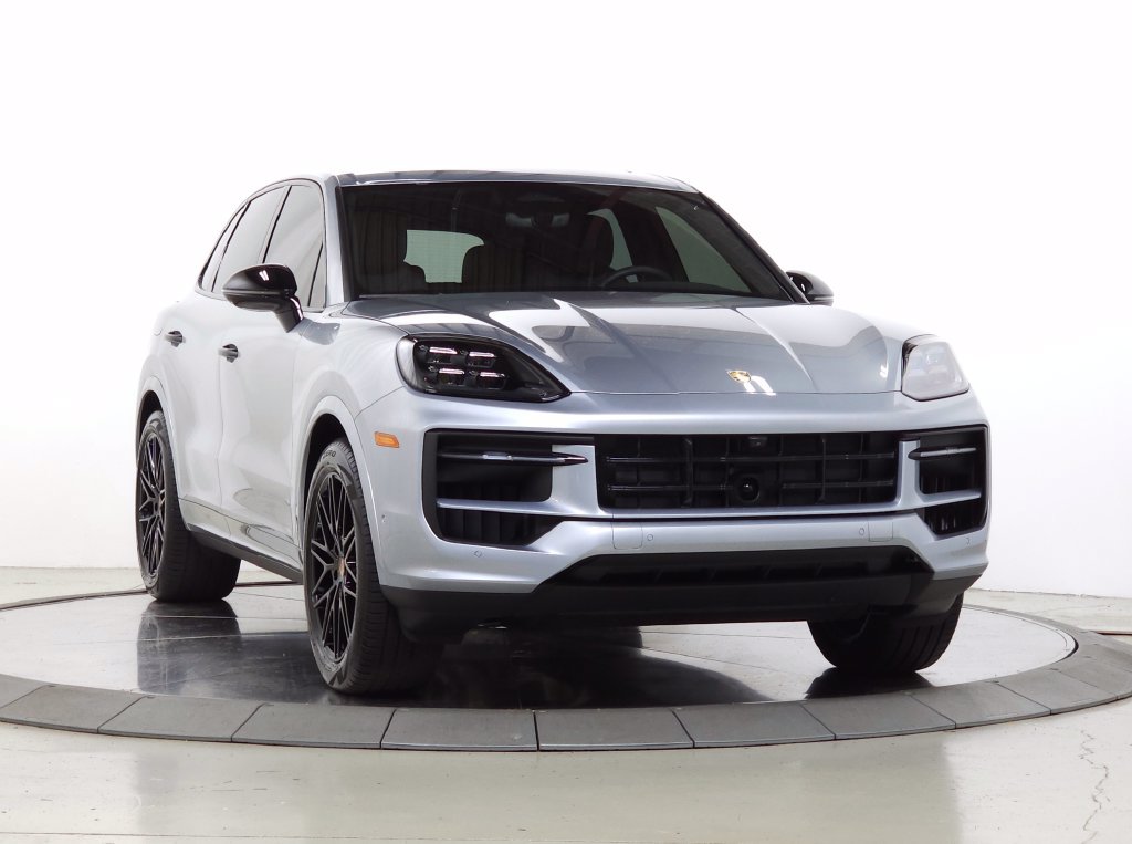 Used 2026 Porsche Cayenne AWD/4WD image 10