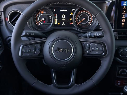 New 2025 Jeep Wrangler Unlimited Rubicon image 12