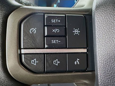 Used 2024 Ford F150 XLT w/ FX4 Off-Road Package AWD/4WD image 22