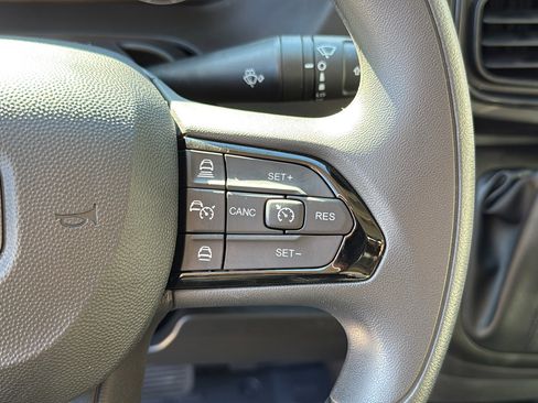 Used 2025 RAM ProMaster 2500 image 16