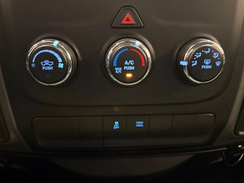 Used 2015 RAM 1500 Tradesman w/ Power & Remote Entry Group image 18