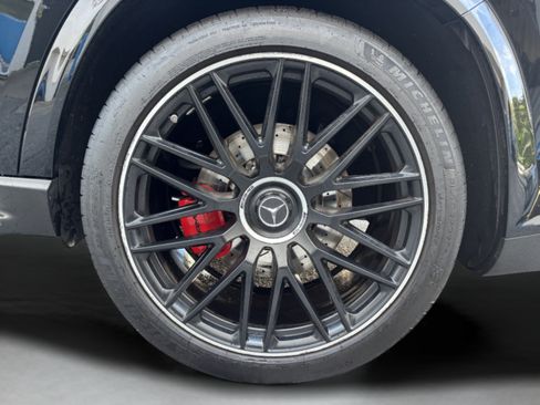 Certified 2023 Mercedes-Benz GLS 63 AMG 4MATIC image 39