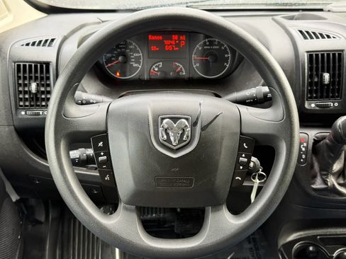 Used 2021 RAM ProMaster 2500 FWD image 10