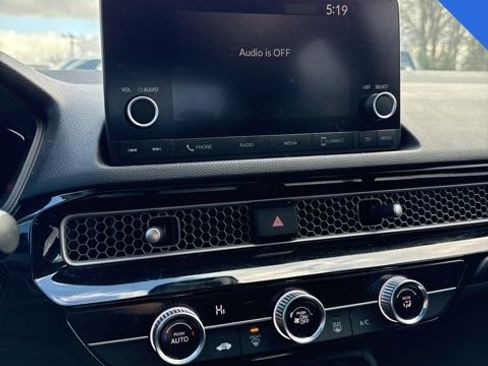 Used 2022 Honda Civic Sport image 13