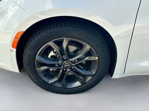 New 2026 Chrysler Pacifica Select image 34