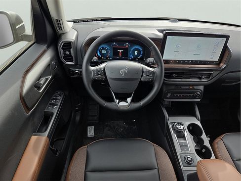 New 2025 Ford Bronco Sport Outer Banks image 10