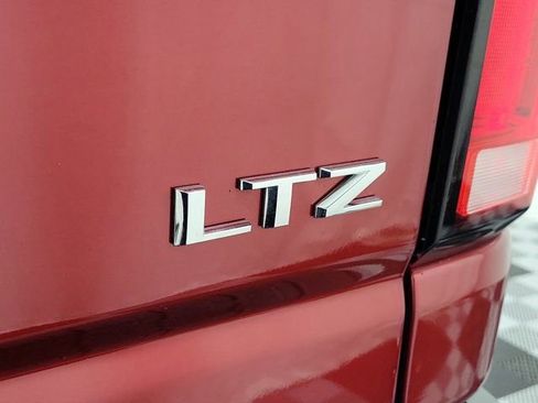 Used 2025 Chevrolet Silverado 2500 LTZ w/ LTZ Plus Package RWD image 10