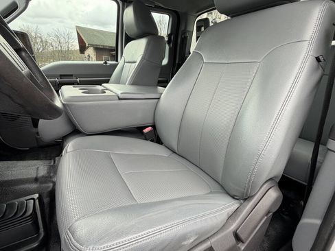 Used 2015 Ford F450 XL w/ Power Equipment Group image 35