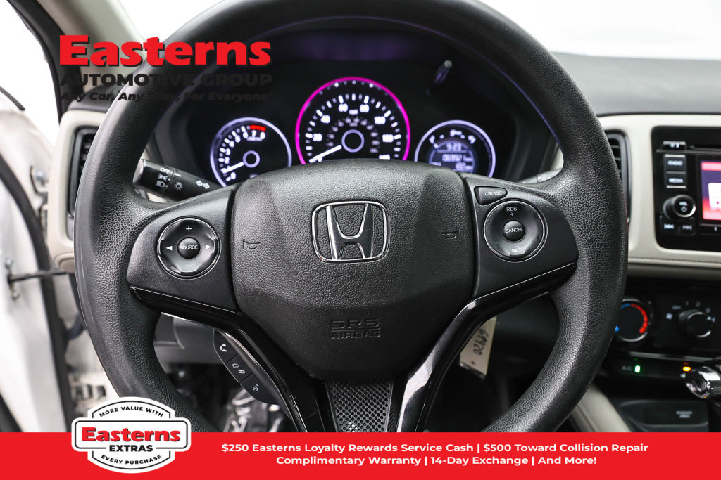 Used 2021 Honda HR-V LX image 11