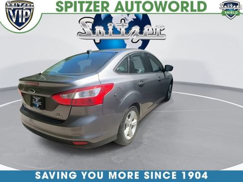 Used 2014 Ford Focus SE FWD image 9