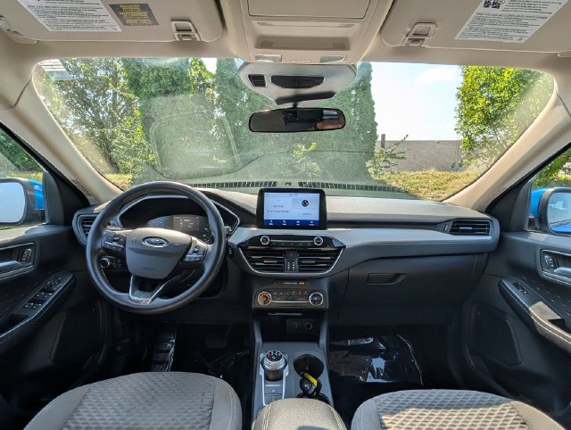 Used 2020 Ford Escape SE FWD image 13