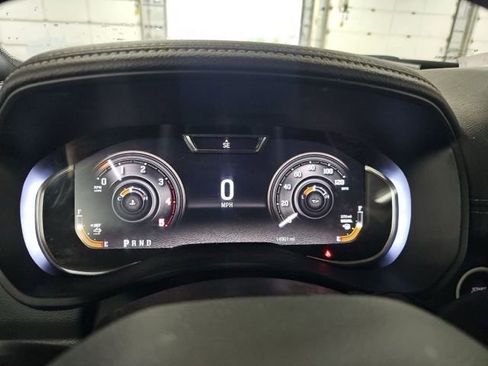 Used 2025 RAM 2500 Laramie AWD/4WD image 10