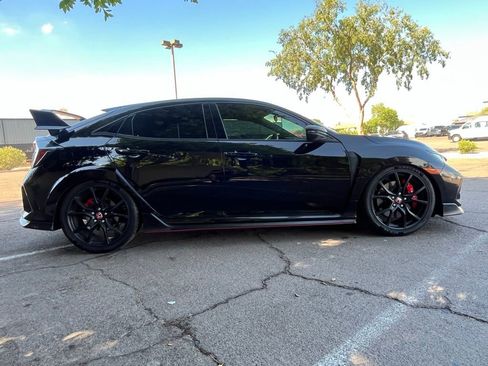 Used 2020 Honda Civic Type R image 10