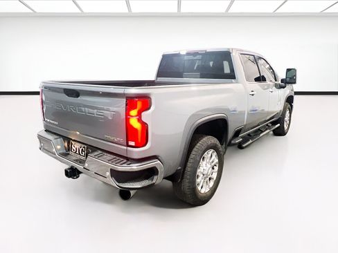 Used 2025 Chevrolet Silverado 2500 LTZ w/ LTZ Convenience Package AWD/4WD image 4