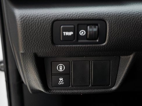 Used 2019 Honda Accord EX-L image 18