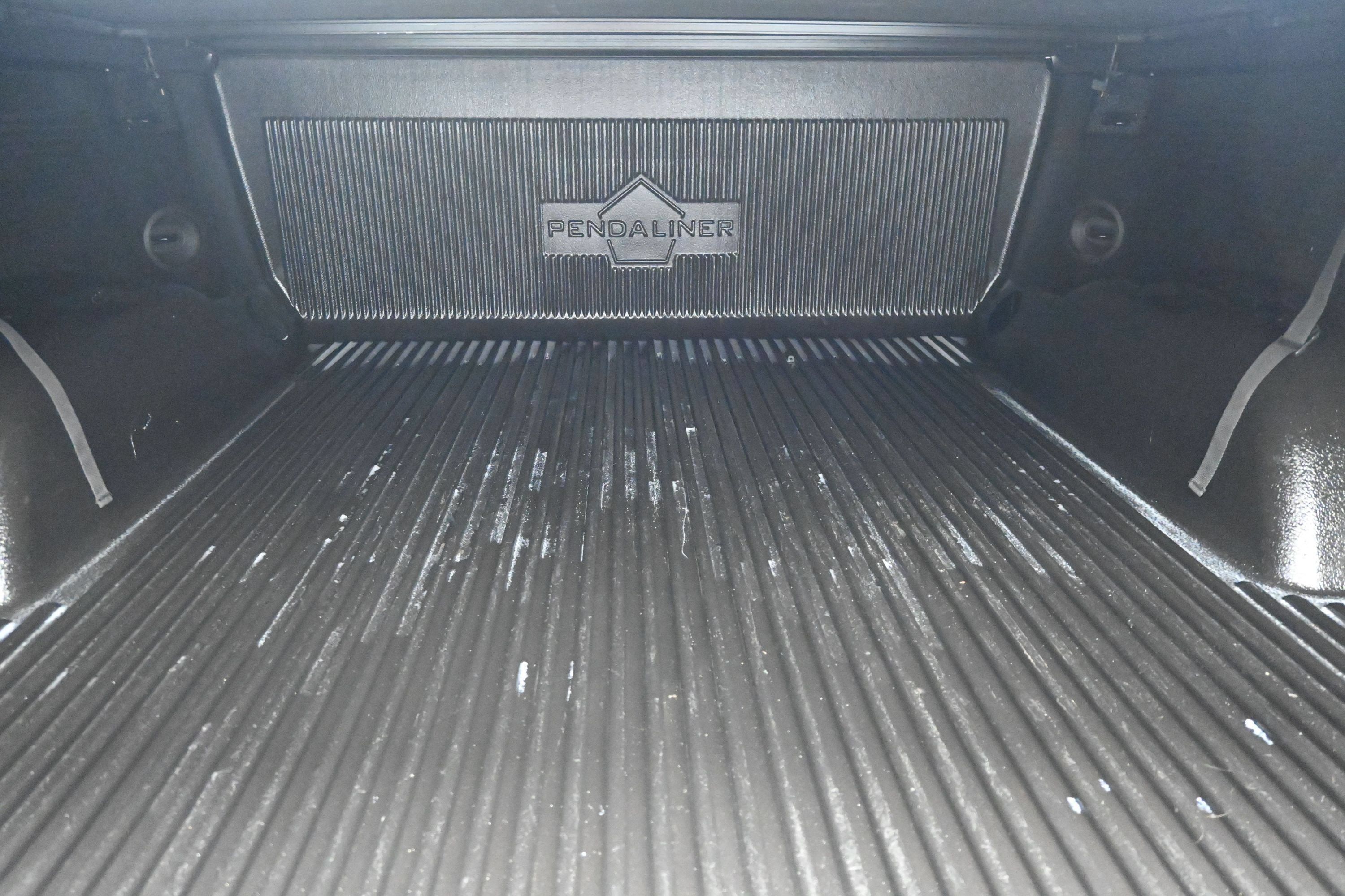 Used 2021 Chevrolet Silverado 1500 Custom AWD/4WD image 26