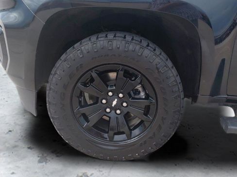 Used 2021 Chevrolet Colorado Z71 AWD/4WD image 10