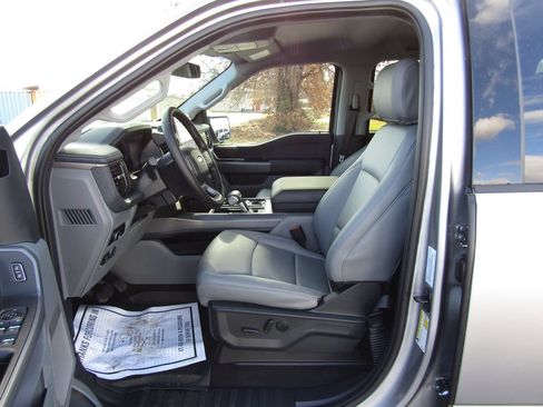 New 2025 Ford F150 Lightning Flash AWD/4WD image 22