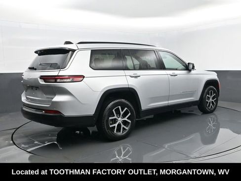 Used 2024 Jeep Grand Cherokee L Limited w/ Luxury Tech Group II image 25