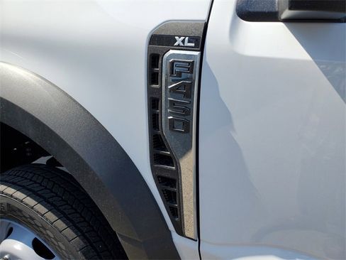 New 2025 Ford F450 XL w/ XL Chrome Package image 8
