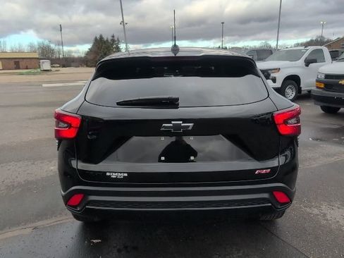 Certified 2024 Chevrolet Trax RS image 6