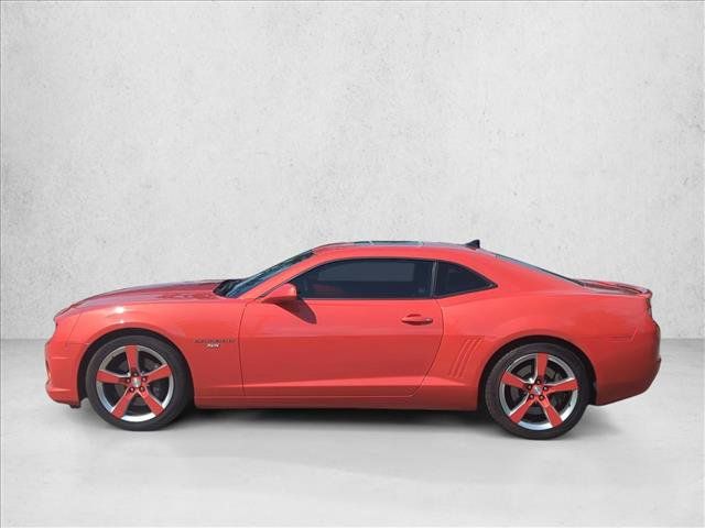 Used 2011 Chevrolet Camaro SS w/ Interior Accent Trim Package RWD image 4
