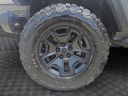 Used 2020 Jeep Wrangler Unlimited Sport S AWD/4WD image 34