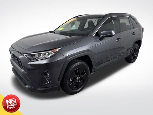 Used 2021 Toyota RAV4 XLE FWD image 8