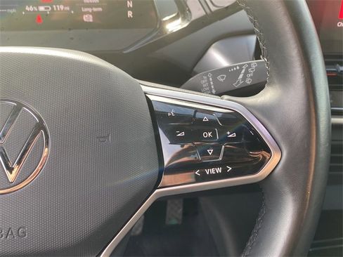 Used 2021 Volkswagen ID.4 Pro image 23