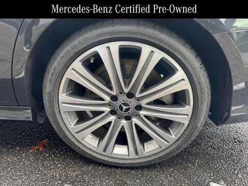 Used 2022 Mercedes-Benz E 450 4MATIC Sedan image 6