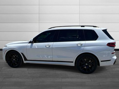 Used 2024 BMW X7 xDrive40i w/ Executive Package AWD/4WD image 6