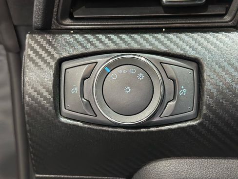 Used 2020 Ford Mustang Coupe image 33