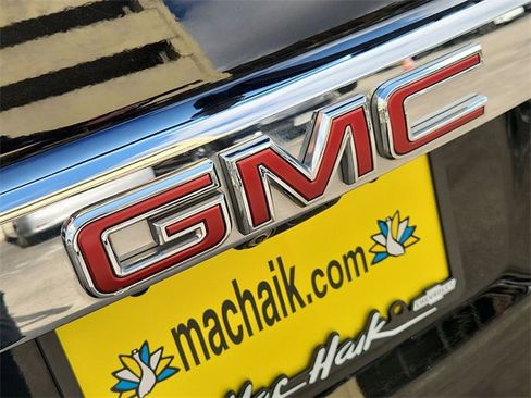 Used 2021 GMC Acadia Denali w/ Denali Technology Package image 31