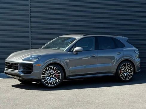 New 2025 Porsche Cayenne GTS AWD/4WD image 1