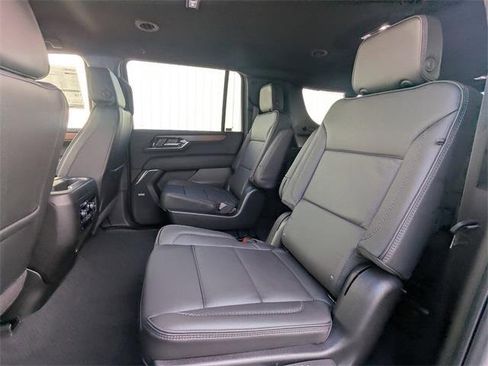 New 2026 GMC Yukon XL Denali image 17