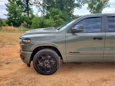 Used 2026 RAM 1500 Laramie w/ Night Edition AWD/4WD image 17
