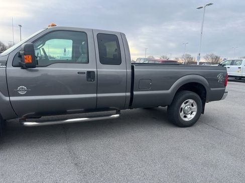 Used 2013 Ford F250 XLT w/ XLT Value Pkg image 10