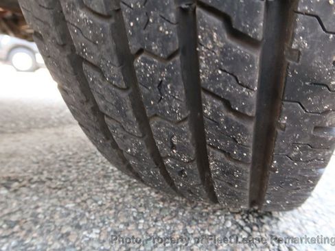 Used 1999 Ford F350 2WD Crew Cab DRW Super Duty image 38