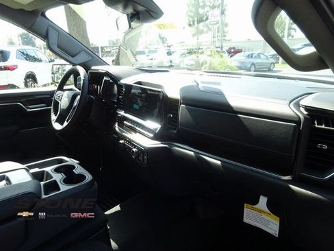 New 2026 Chevrolet Silverado 1500 LT image 16