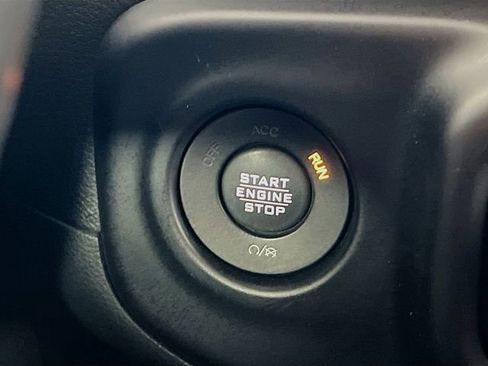 Used 2020 Jeep Wrangler Unlimited Sport image 16